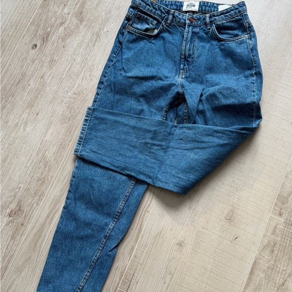 Zara Women's Straight Leg Blue Jeans - Picture 2 of 3